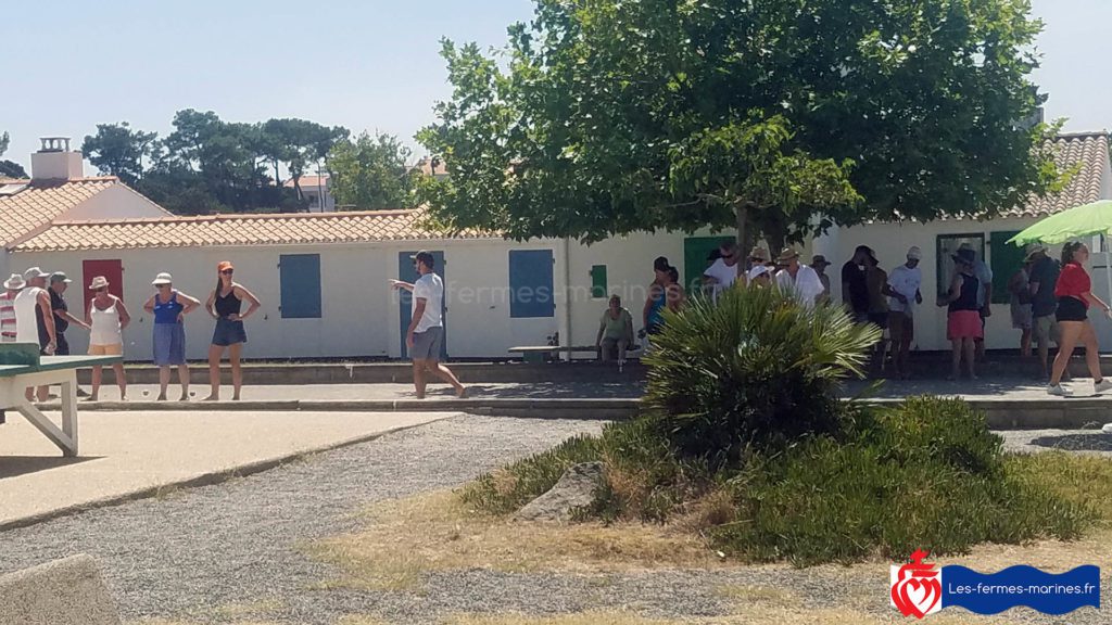 les-fermes-marines-bretignolles-sur-mer-petanque