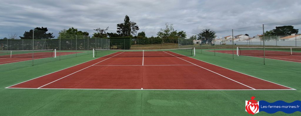 terrains de tennis les fermes marines